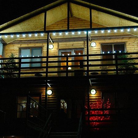 Badishi Guesthouse Mestia Extérieur photo