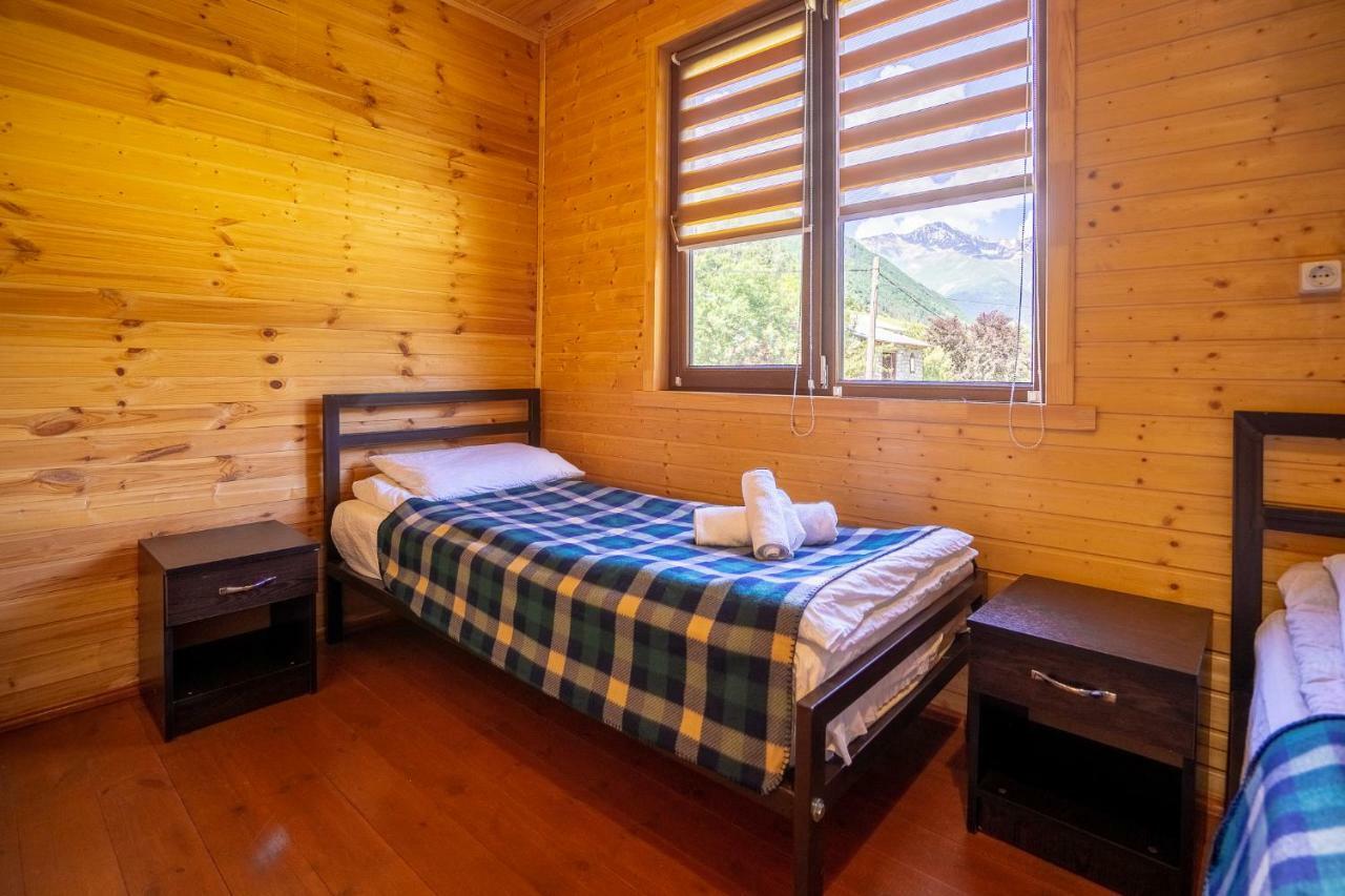 Badishi Guesthouse Mestia Extérieur photo